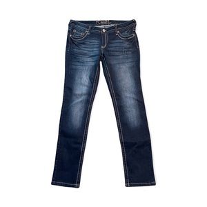 Rue 21 Size 9/10 Straight Leg Low Rise Skinny Blue Jeans